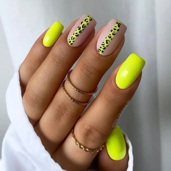 short-summer-nails-Neon