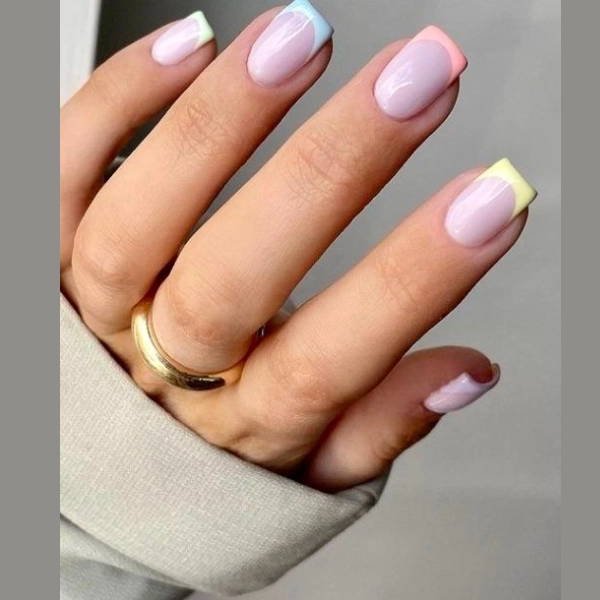 short-summer-nails-Pastel