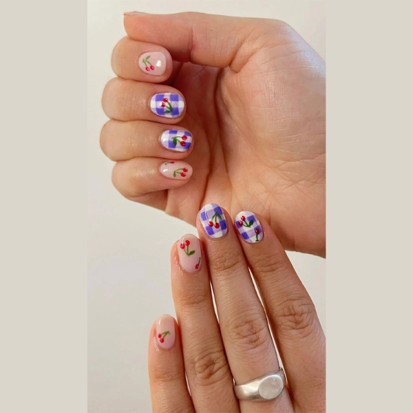 short-summer-nails-Retro-Vibes