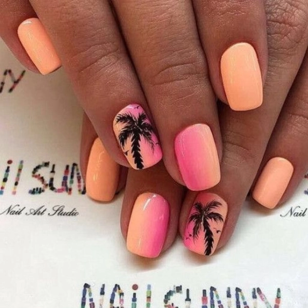 short-summer-nails-Tropical