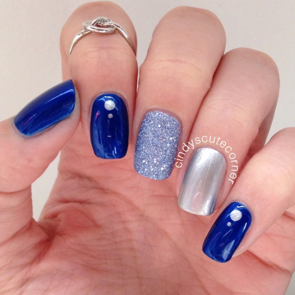 simple-blue-summer-nails-Silver