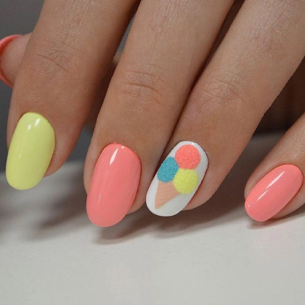 simple-short-summer-nails-Ice-Cream-Cones