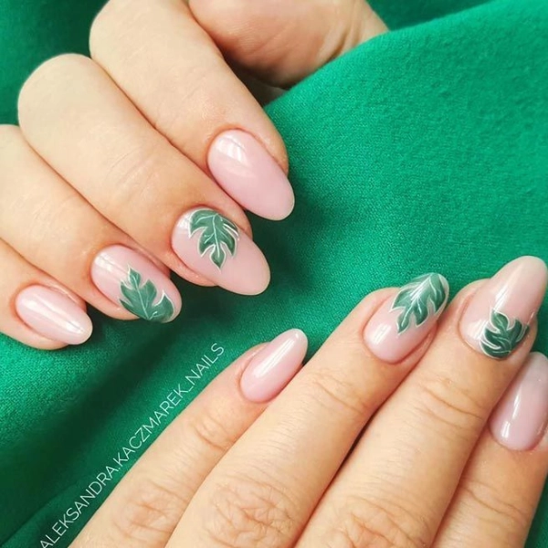 simple-summer-green-nails-Tropical