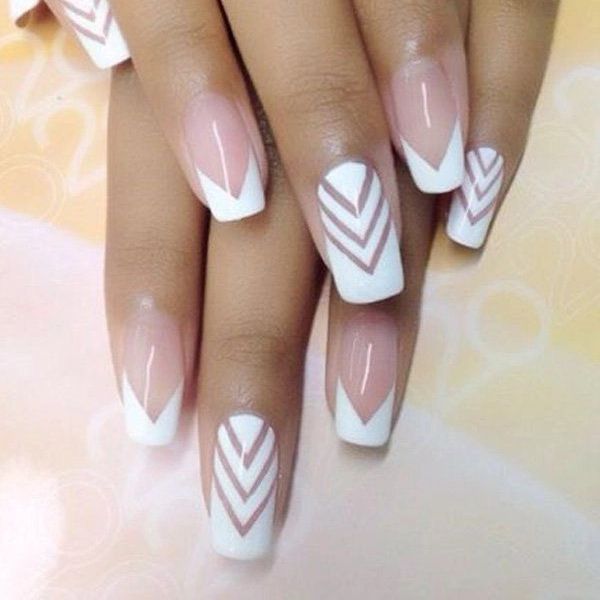 simple-white-summer-nails-Chevron