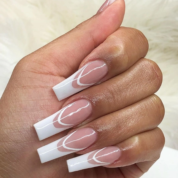 square-summer-nails-French-Manicure-with-a-Twist