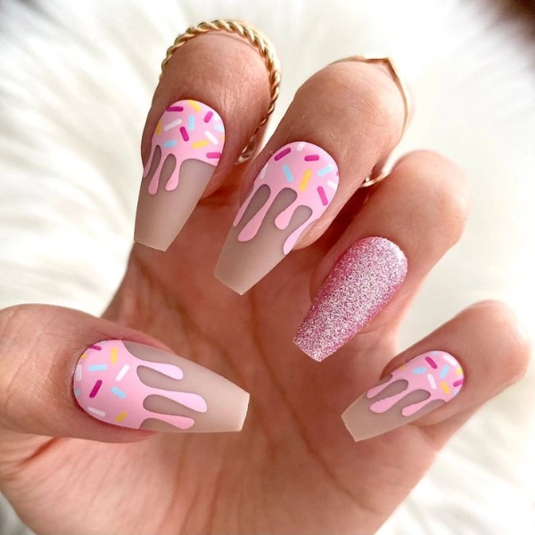 summer-nail-designs-Ice-Cream-Cones