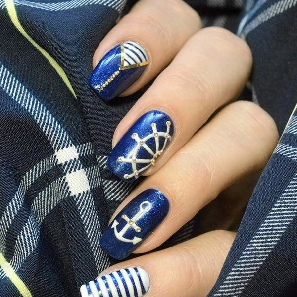 summer-nail-designs-Nautical-Stripes