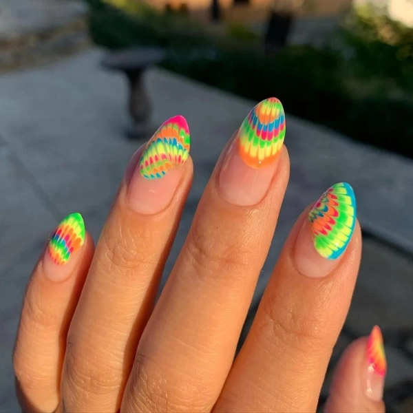 summer-nail-designs-Neon-Splash