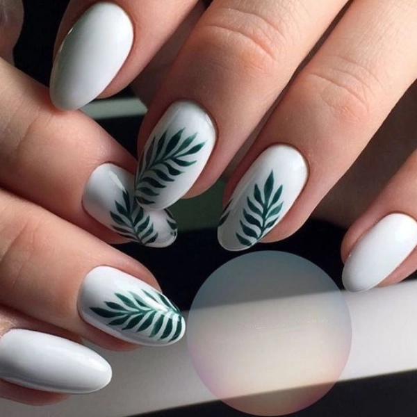 summer-nails-Palm-Leaves