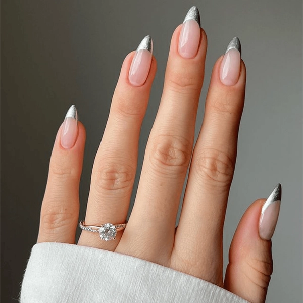 summer-nails-Silver-Linings