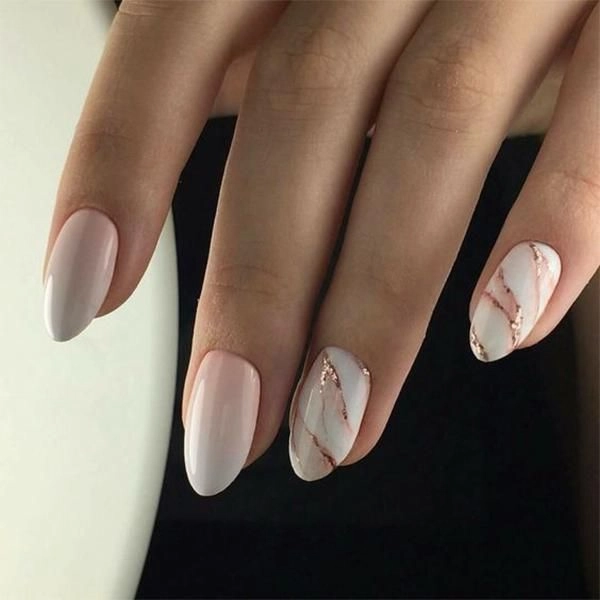 trendy-summer-nails-almond-Marble