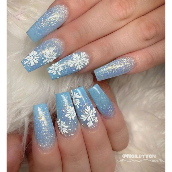 Acrylic-Coffin-Christmas-Nails-Icy-Blue