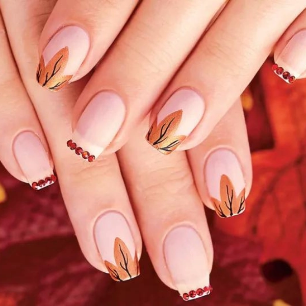 Autumn-Fall-Nail-Acorn-Accents