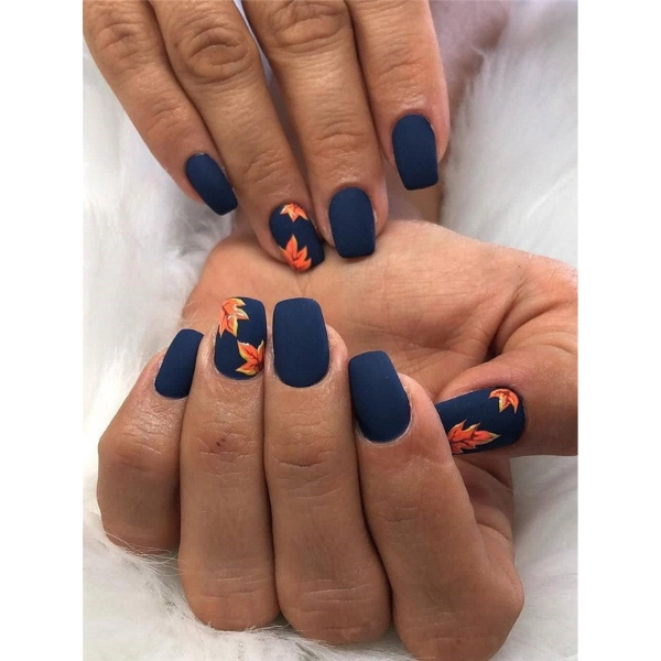 Autumn-Fall-Nail-Midnight-Blue