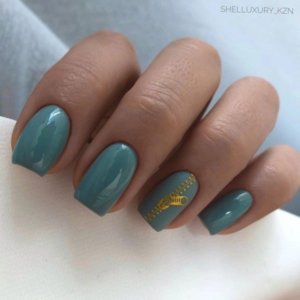 Autumn-Fall-Nail-Sage-Green