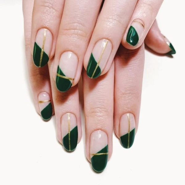 Autumn-green-fall-nails-Geometric