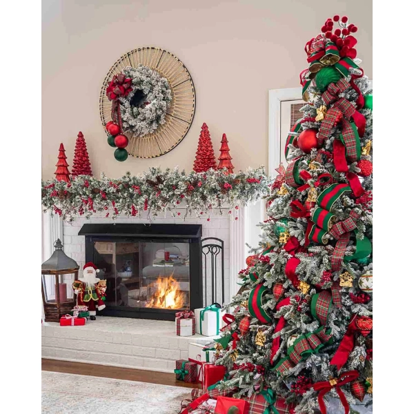 Christmas-Decor-Velvet-Touches