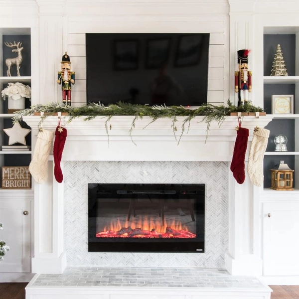 Christmas-Living-Room-Decor-Ideas-for-TV-Area-Symmetrical-Stockings