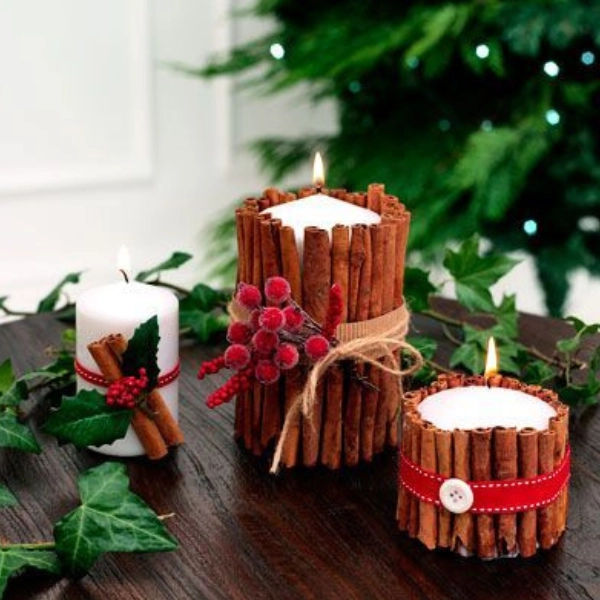 DIY-Christmas-Decor-Cinnamon-Stick-Candles