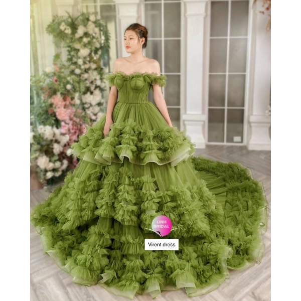 Fairy-Wedding-Dress-in-Green-Layered-Skirts