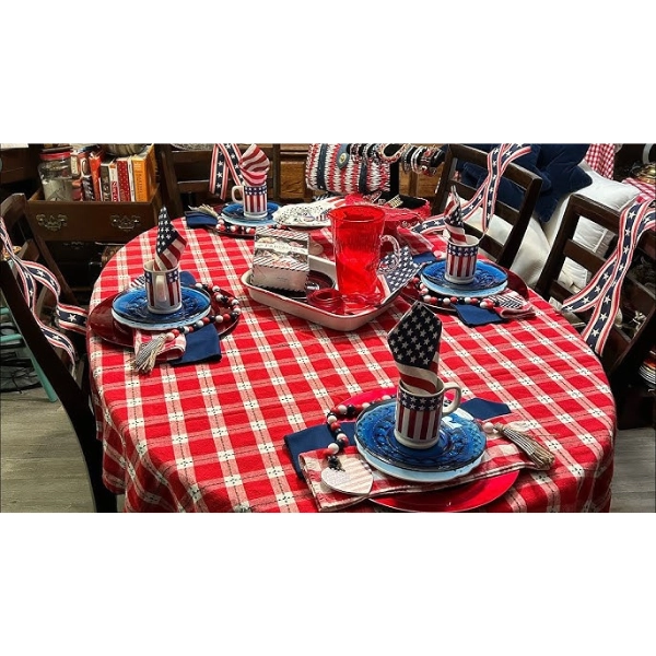 Fall-Decor-Dollar-Tree-Checkered-Tablecloth