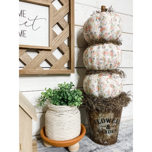 Fall-Decor-Dollar-Tree-DIY-Pumpkin-Topiaries