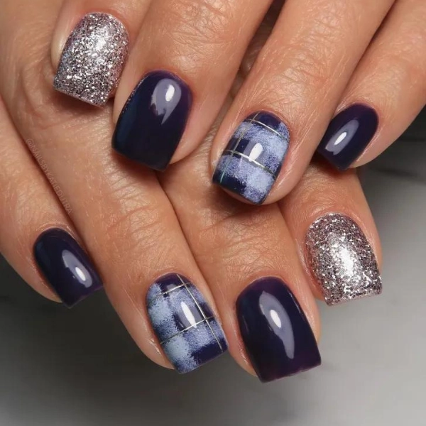 Fall-Nail-autumn-square-Navy-Neutrals