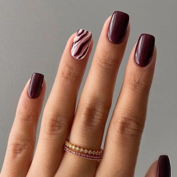 Fall-Nail-autumn-square-Plum-Perfect