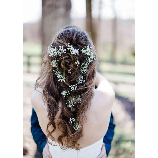 Forest-Fairy-Wedding-Hair-Loose-Waves