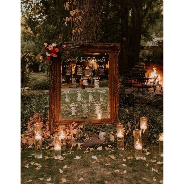 Forest-Fairy-Wedding-Ideas-Enchanted-Mirror-Signs