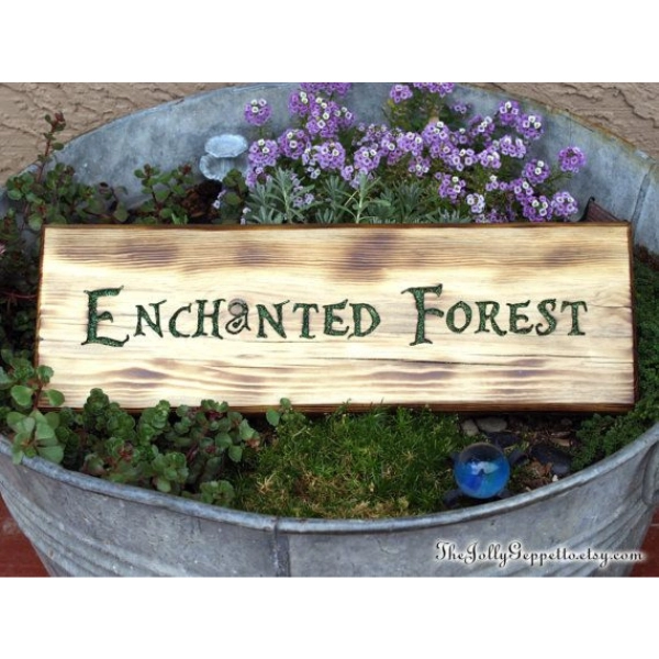 Forest-Fairy-Wedding-Themes-Enchanted-Forest-Signage