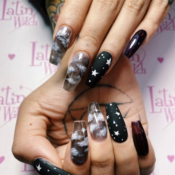 Long-Coffin-Summer-Nails-Starry-Night