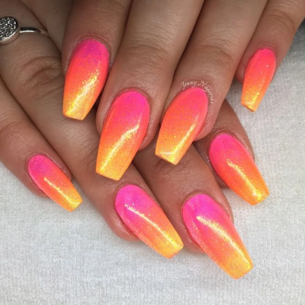 Long-Coffin-Summer-Nails-Sunset-Ombre