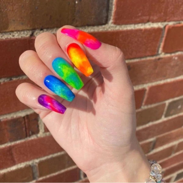 Long-Coffin-Summer-Nails-Tie-Dye-Twist