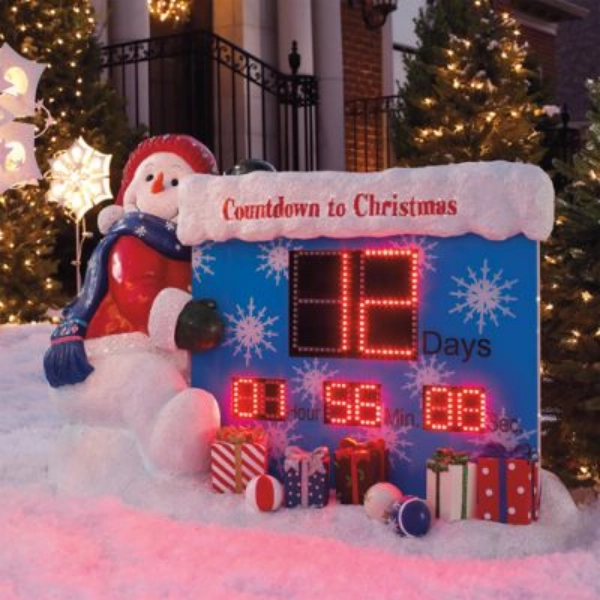 Outdoor-yard-Christmas-decor-Christmas-Countdown-Sign