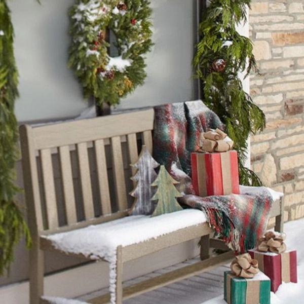 Outdoor-yard-Christmas-decor-Holiday-Bench