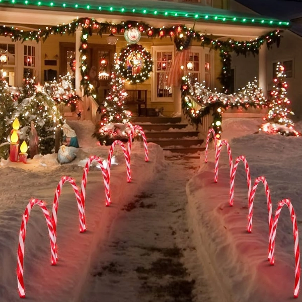 Outdoor-yard-Christmas-decor-Twinkling-Path-Lights