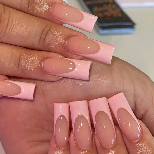 Pink-Nails-French-Tips-Nude