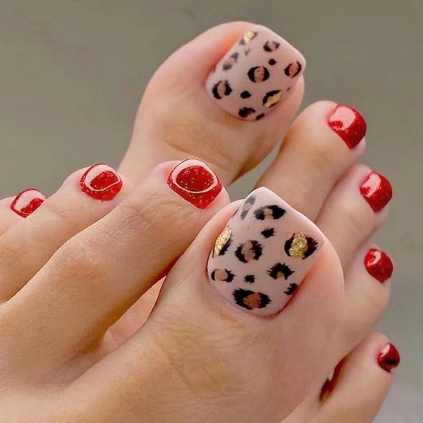 Red-French-Tip-Pedicure-animal-print