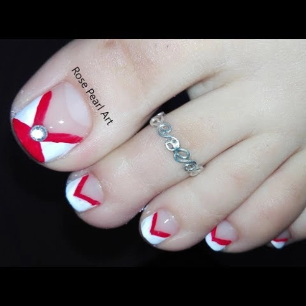 Red-French-Tip-Pedicure-Festive-Designs