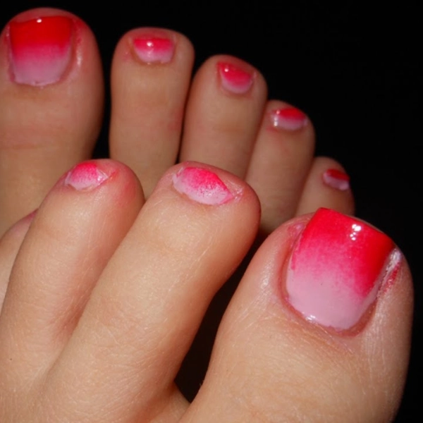 Red-French-Tip-Pedicure-Ombre-Effect