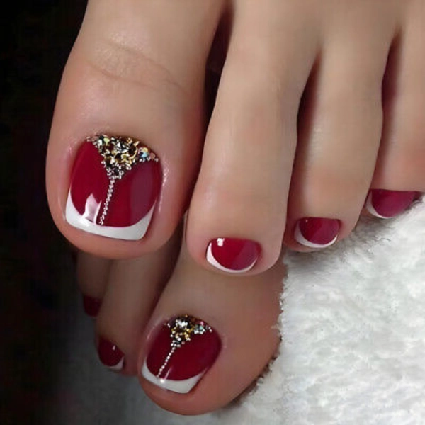 Red-French-Tip-Pedicure-Reverse-French-Tips