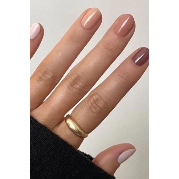 Short-Gel-Fall-Nails-Earthy-Tones