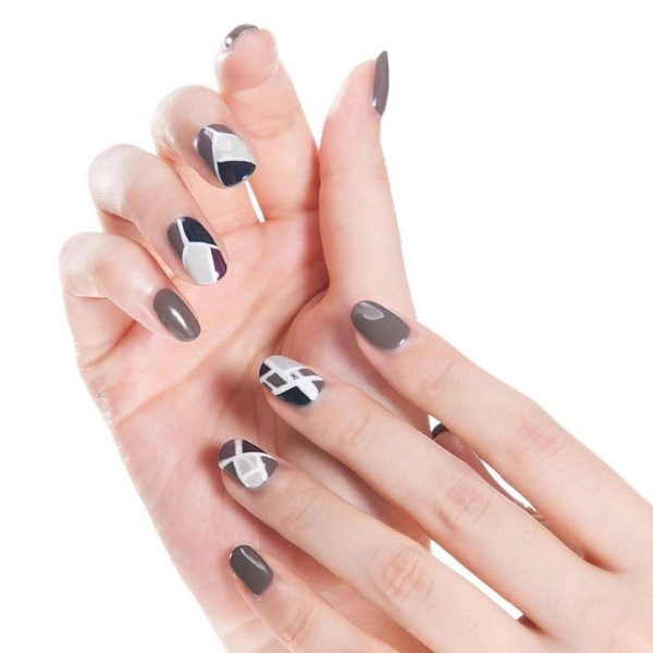 Short-Gel-Fall-Nails-Geometric-Designs