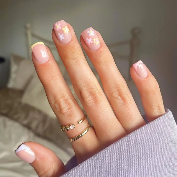 Short-Pink-Simple-Summer-Nails-Rose