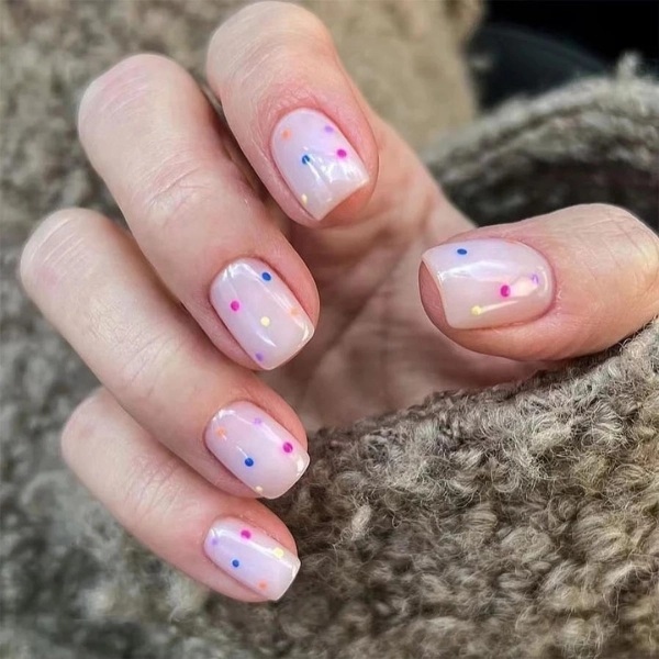 Short-Square-Pink-Nails-Confetti