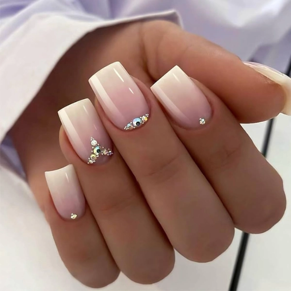 Short-Square-Pink-Nails-Rhinestones