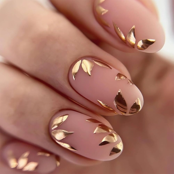 Short-autumn-fall-nails-Golden-Leaves