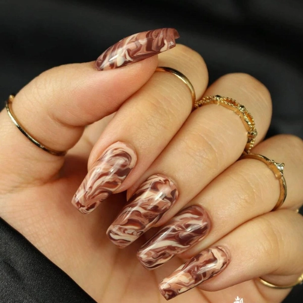 Simple-Autumn-Fall-Nails-Marble