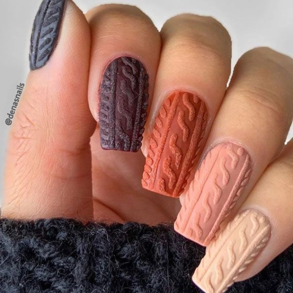 Simple-Autumn-Fall-Nails-Sweater-Knit